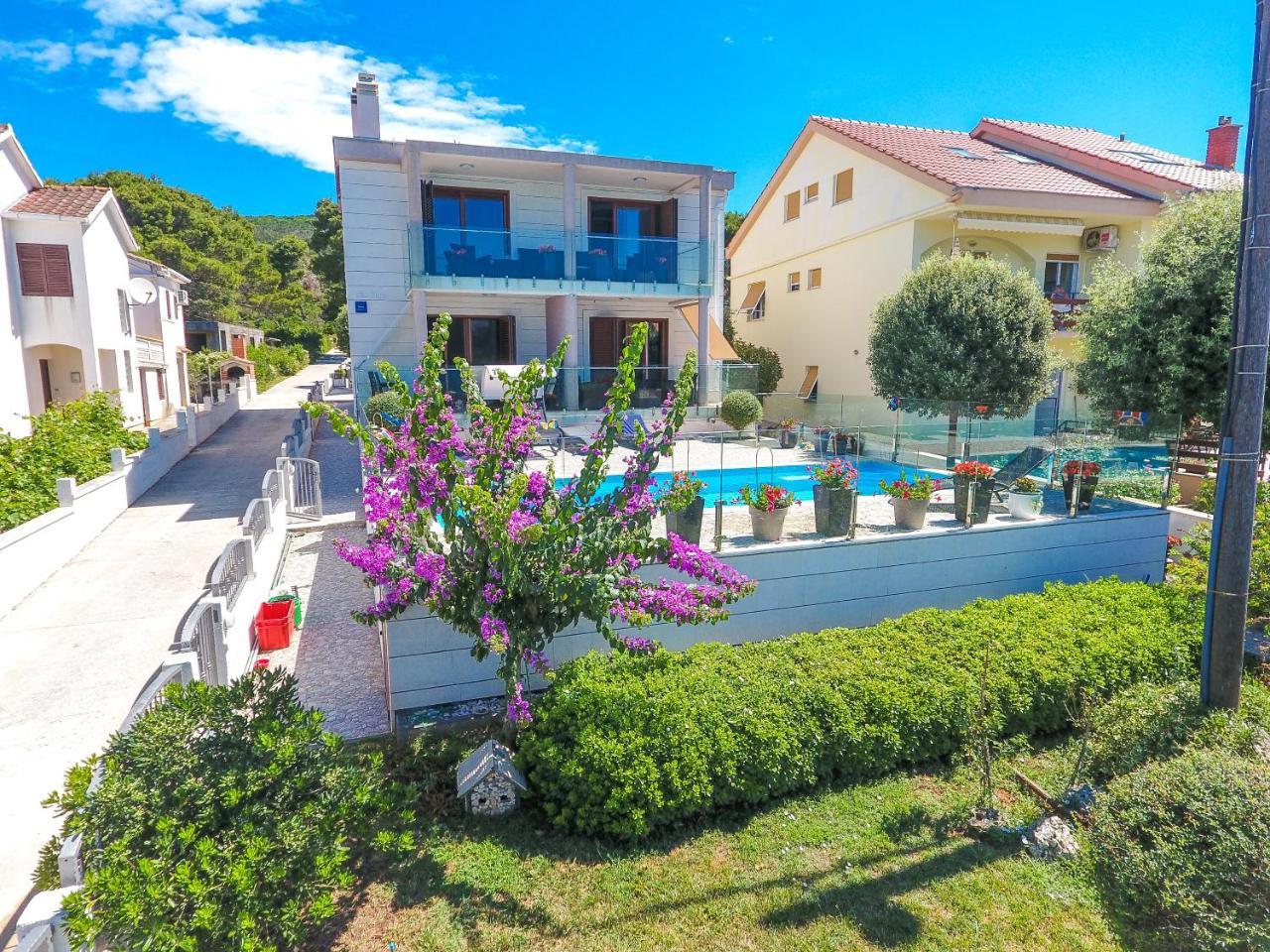 Vila Orada Molat Exteriör bild